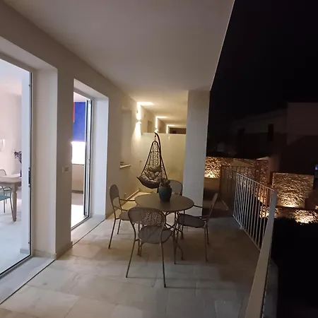 LE DIMORE DI Grè Suites con parcheggio privato-2